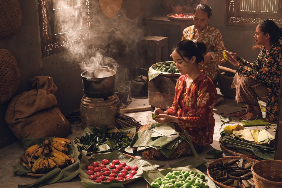 Tô bún bò đầy đủ